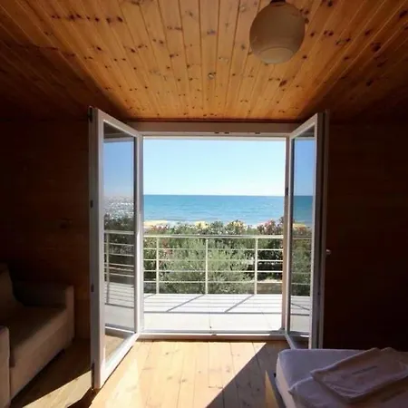 לינה וארוחת בוקר Shengjin Villa *